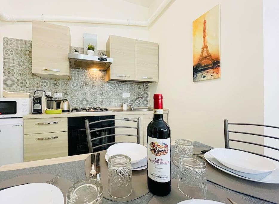 Porta Palazzo 15 Min - Suite Con Netflix & Wi-Fi Turín Exterior foto